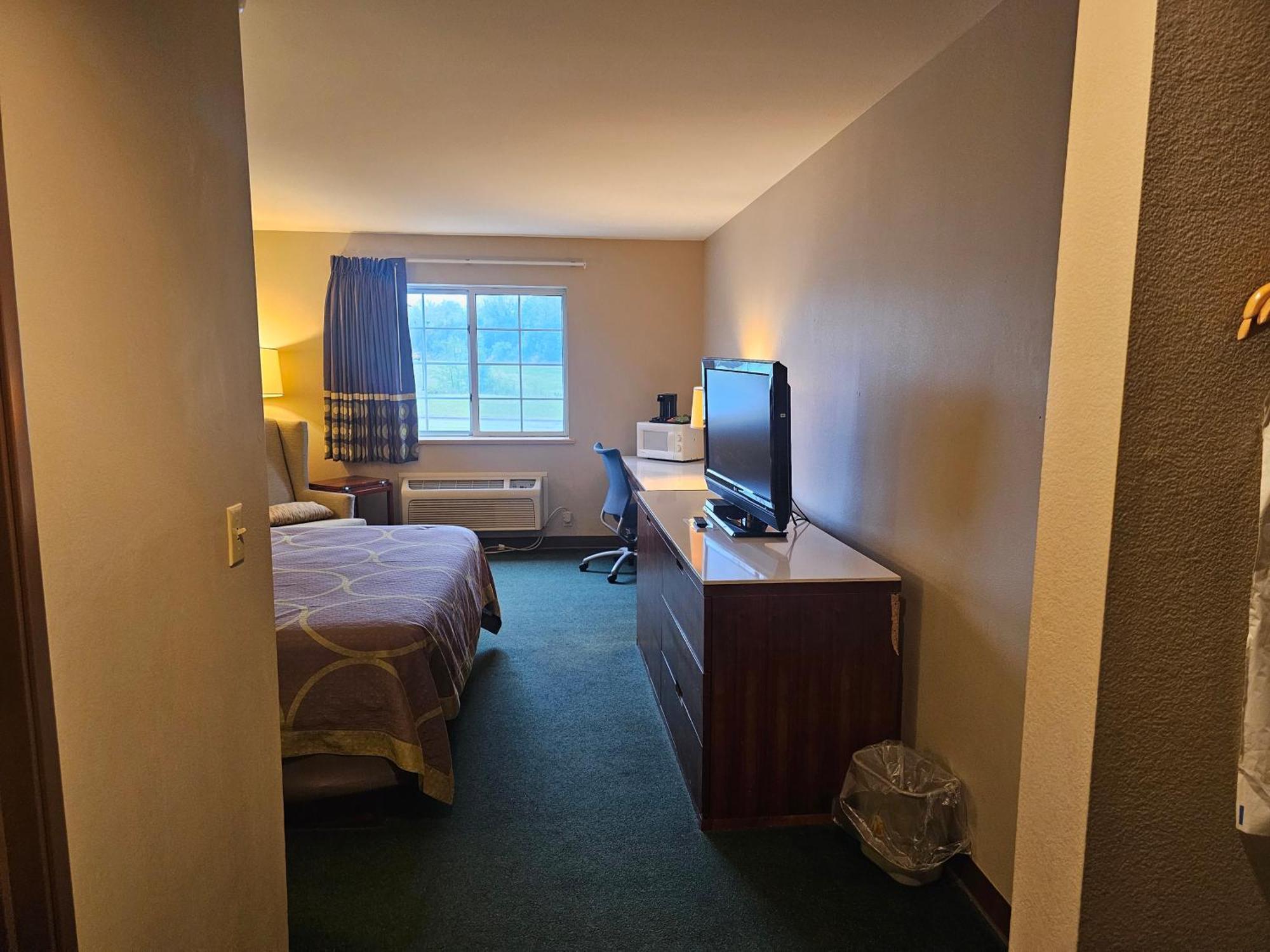 Motel Super 8 By Wyndham Ava Extérieur photo