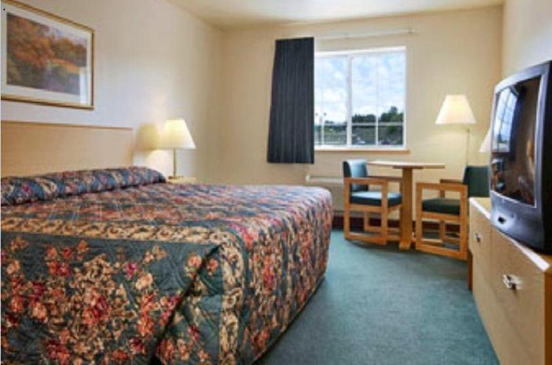 Motel Super 8 By Wyndham Ava Extérieur photo